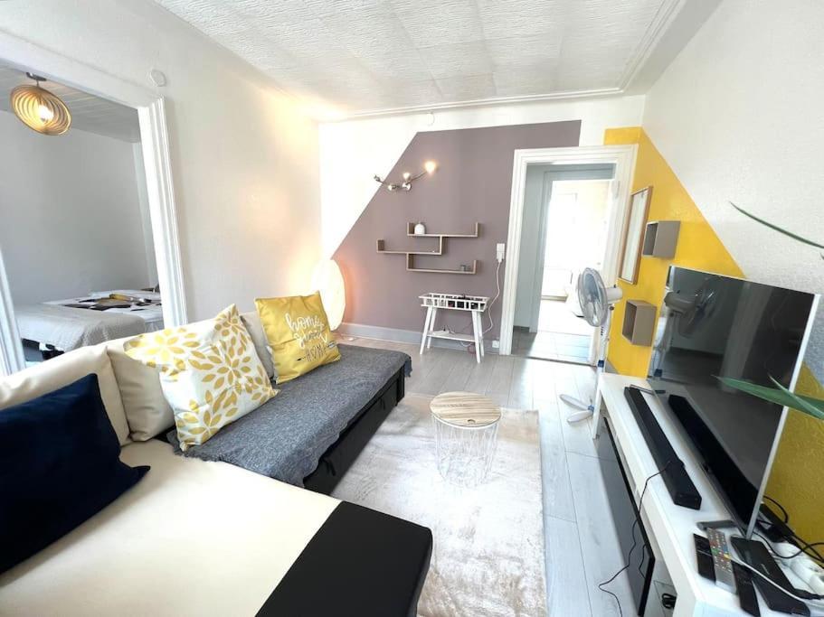 Lumiere Secrete Mulhouse Centre Parking Tram Appartement Buitenkant foto
